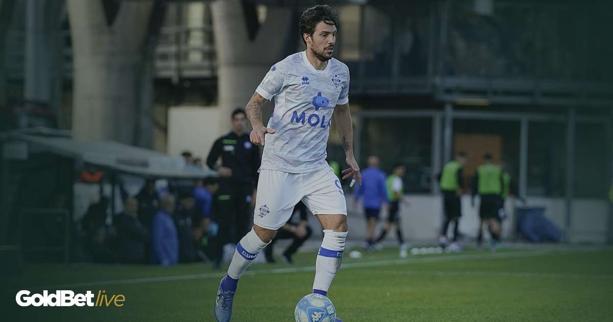 simone-verdi-of-como-1907-in-action